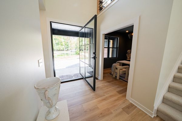 Woodhaven custom home Circleville Ohio entryway with glass front door
