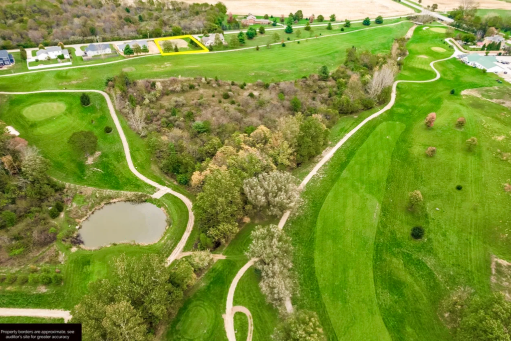 Aerial photo of build-to-suit 0.41-acre golf course lot for sale on Crownover Road in Pickaway County, Ohio.