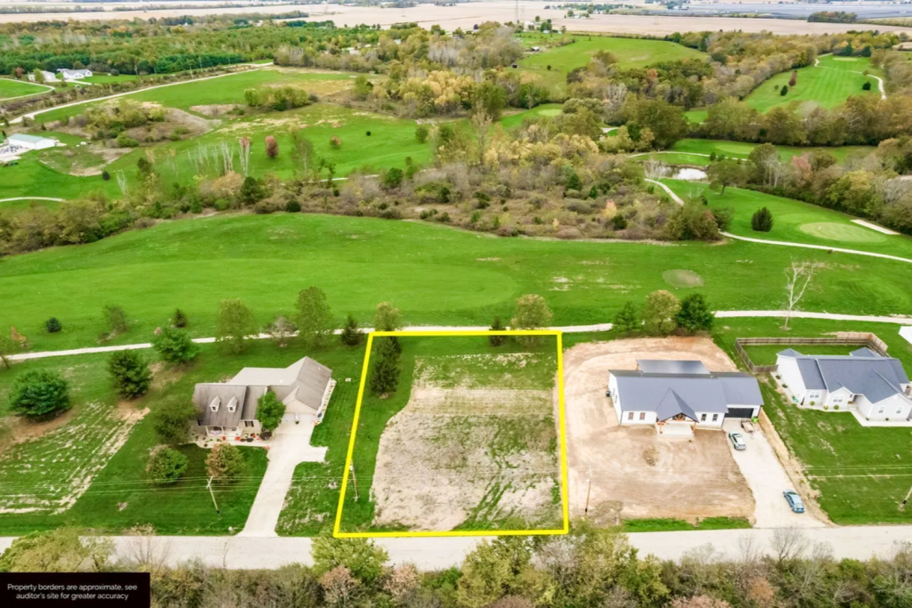 Wide-angle view of build-to-suit 0.41-acre golf course lot and surrounding area on Crownover Road in Pickaway County, Ohio